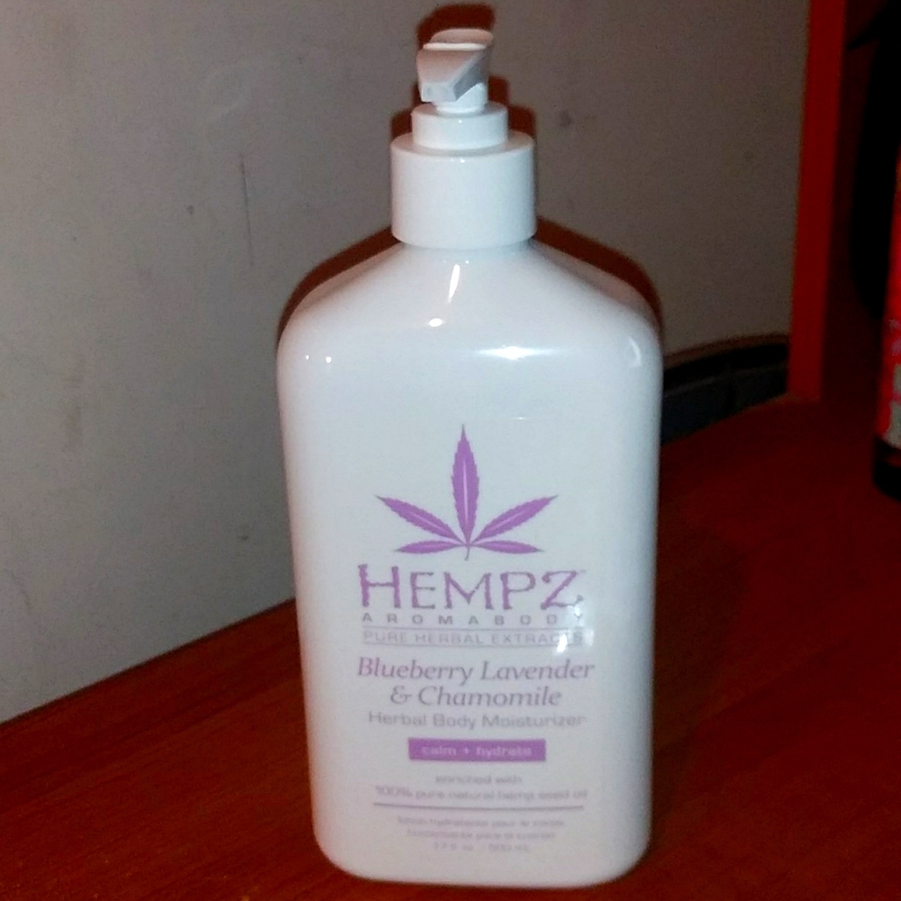 Hempz aromabody moisturiser